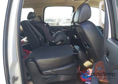 2008 Chevrolet Suburban 1500 Lt из США, поврежденный, VIN 1GNFC16J18J212846